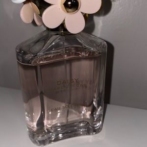 Daisy by Marc Jacobs Eau So Fresh